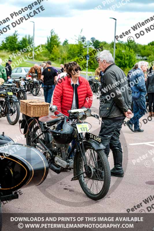 Vintage motorcycle club;eventdigitalimages;no limits trackdays;peter wileman photography;vintage motocycles;vmcc banbury run photographs